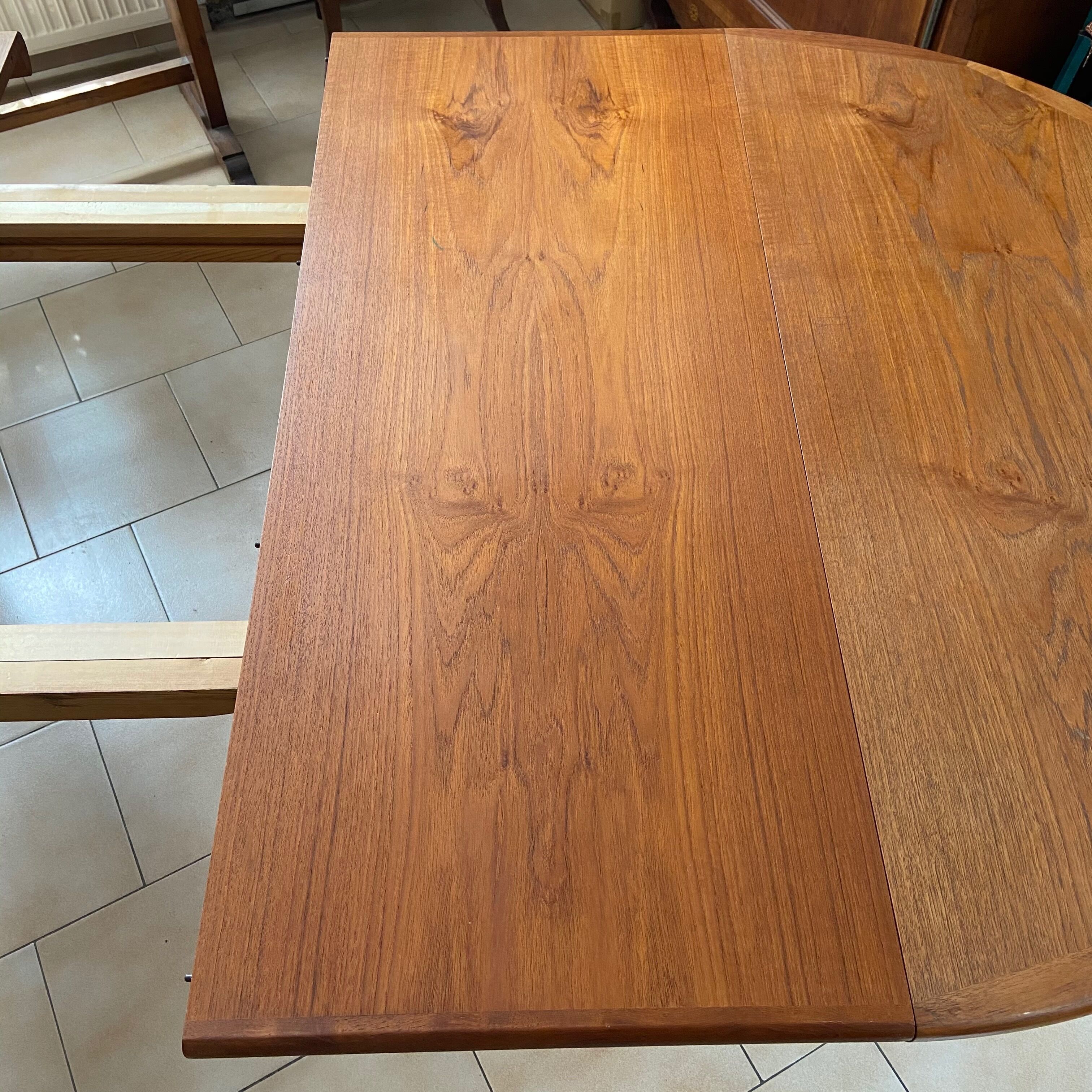 Danish teak-VV dining table Møbler Spøttrup -Vintage 1960s