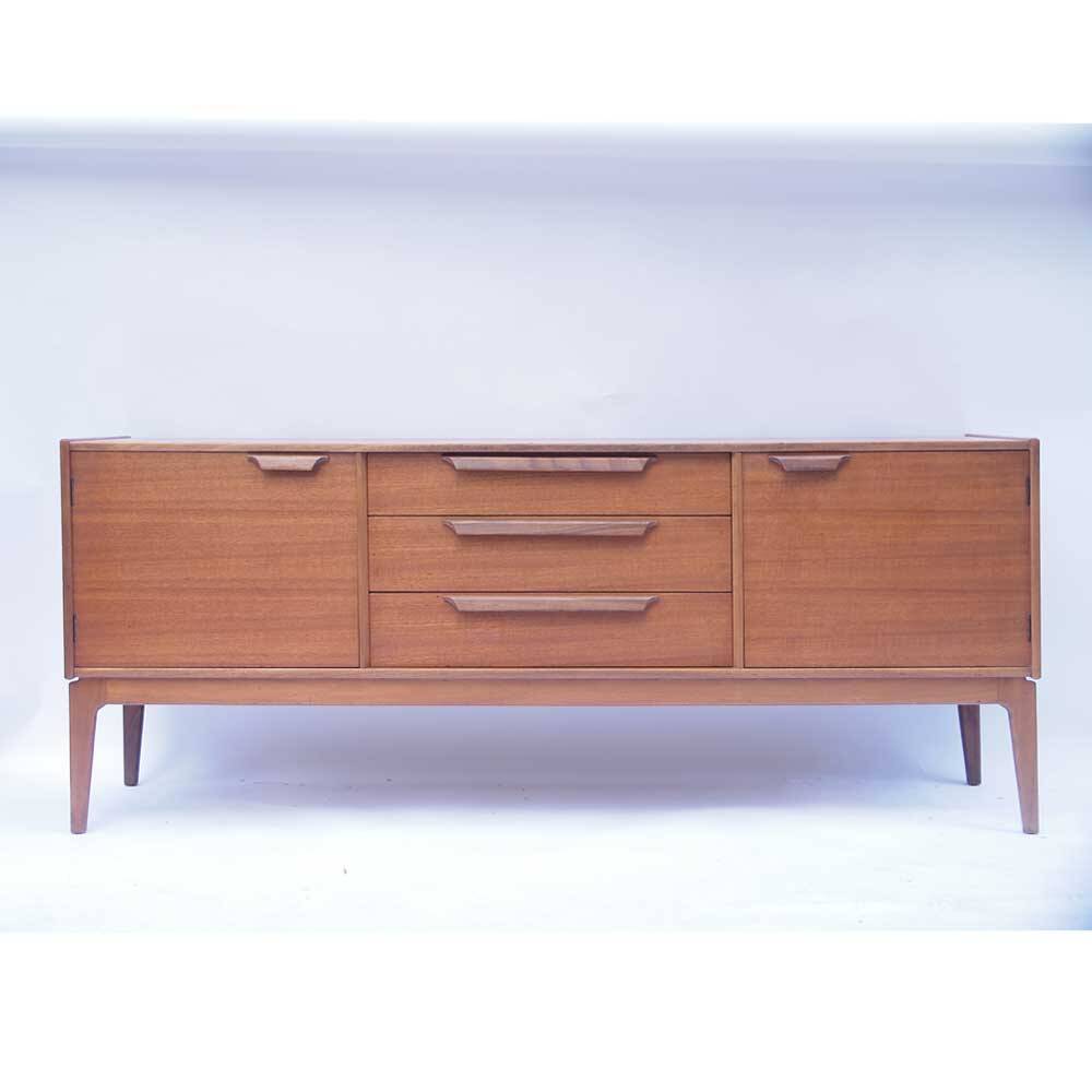 Enfilade Younger scandinave vintage