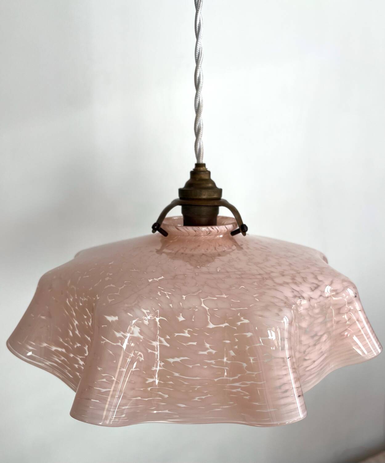 Clichy pink opaline pendant light