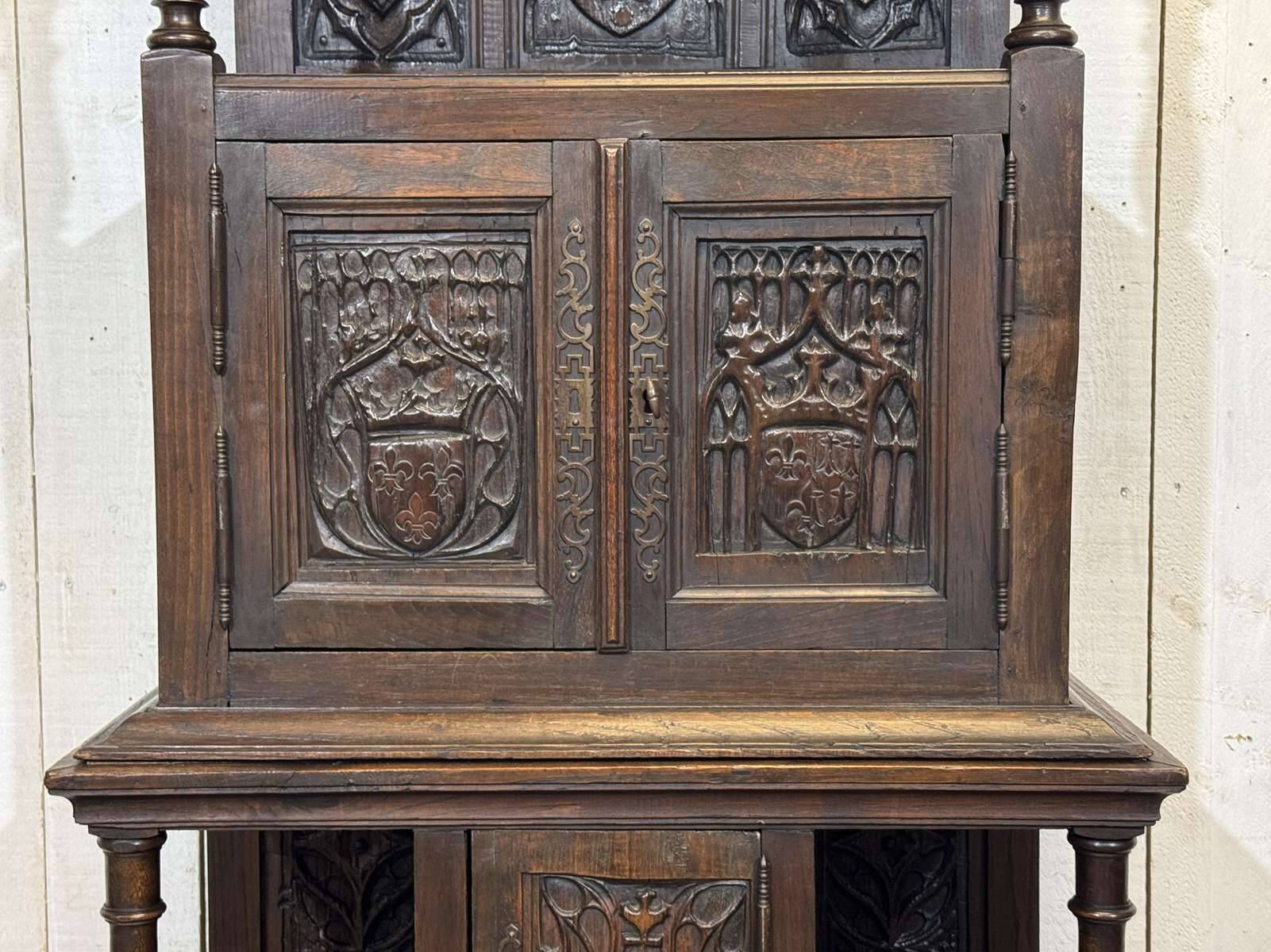 1930s sideboard in chestnut and poplar