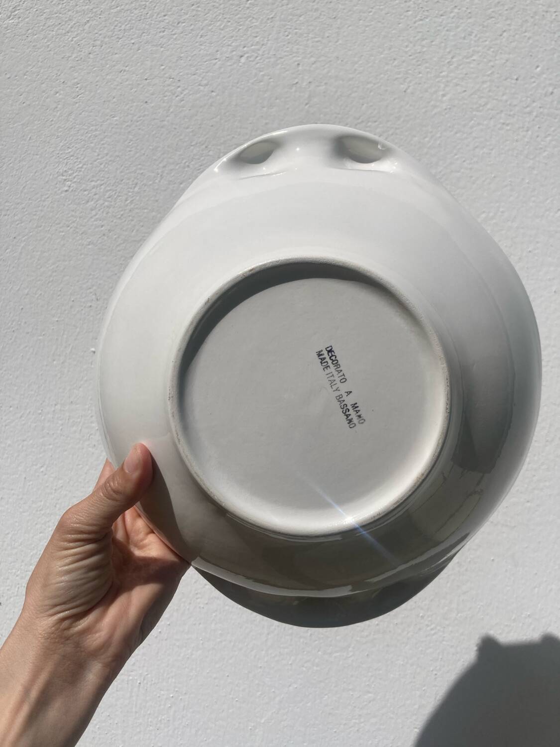 Ceramic fruit slip salad bowl