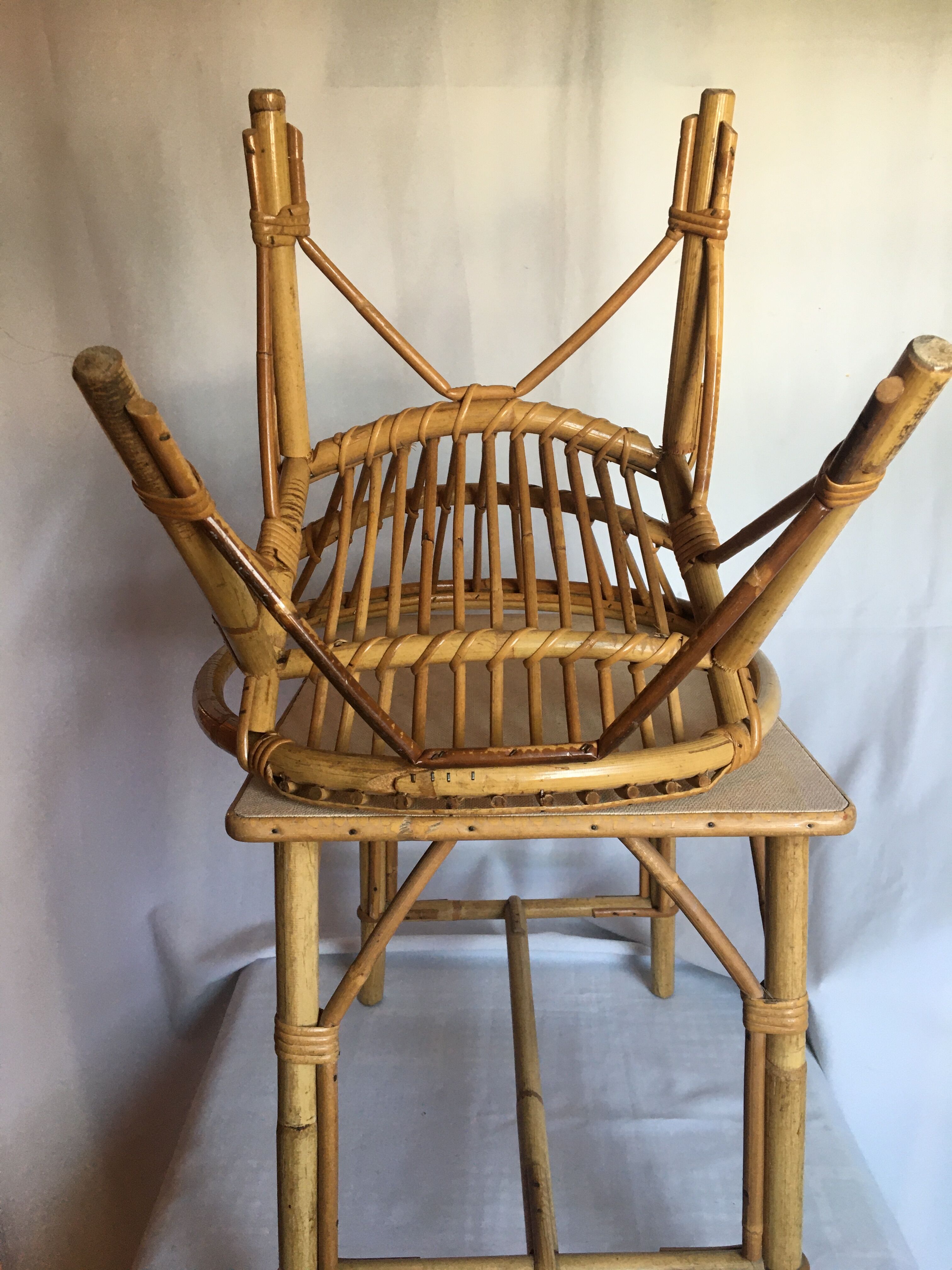 Desk and chair for children