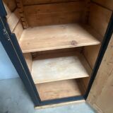 Bonnetière armoire parisienne noire