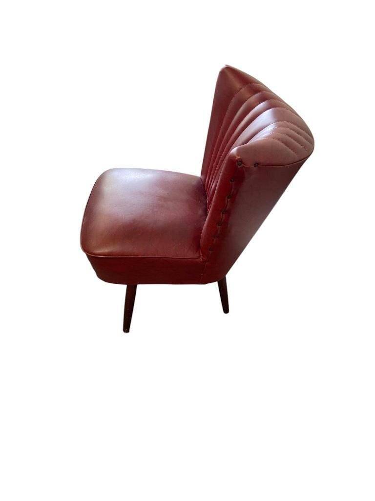 Vintage dark red one-seater cocktail armchair / chair
