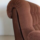 Fauteuil space age,en velours côtelé des années 70