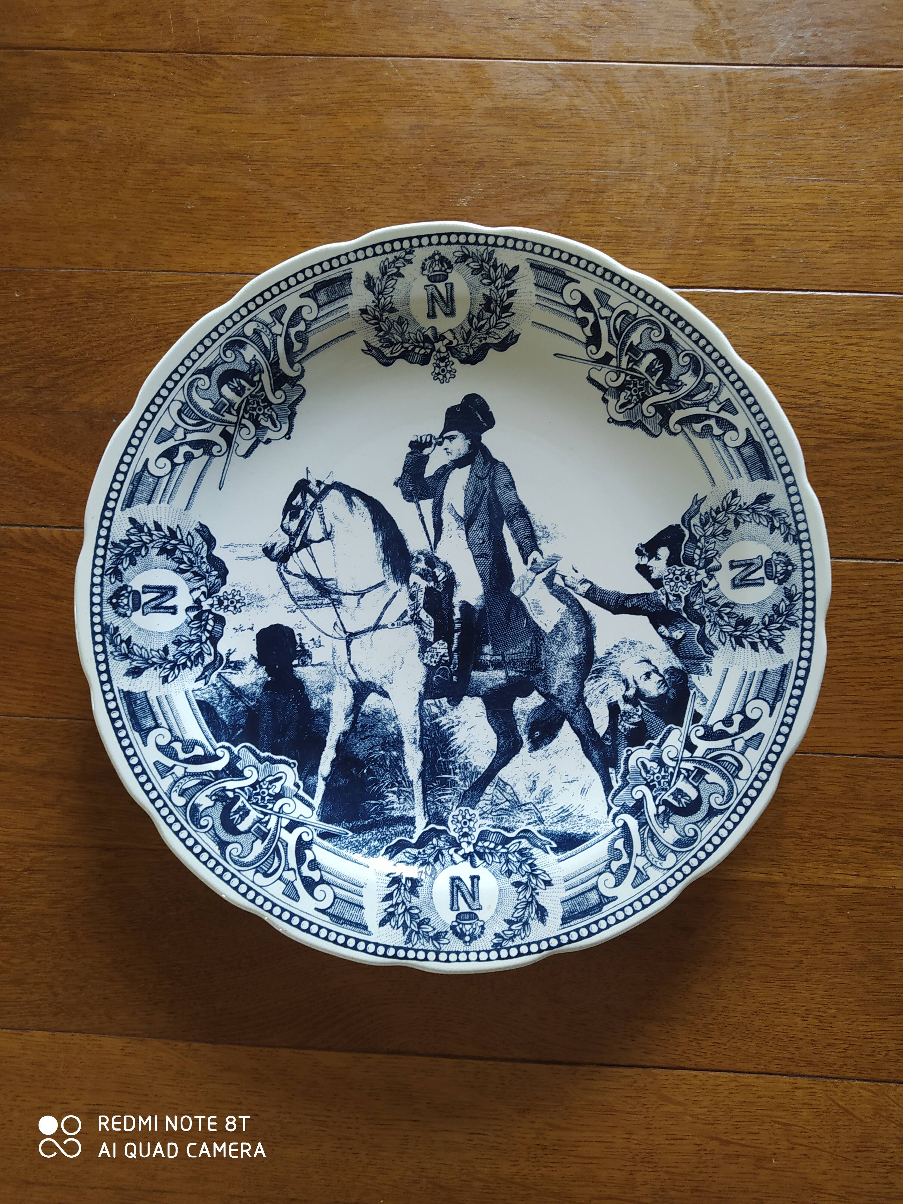 Dish with the effigy of napoleon bonaparte