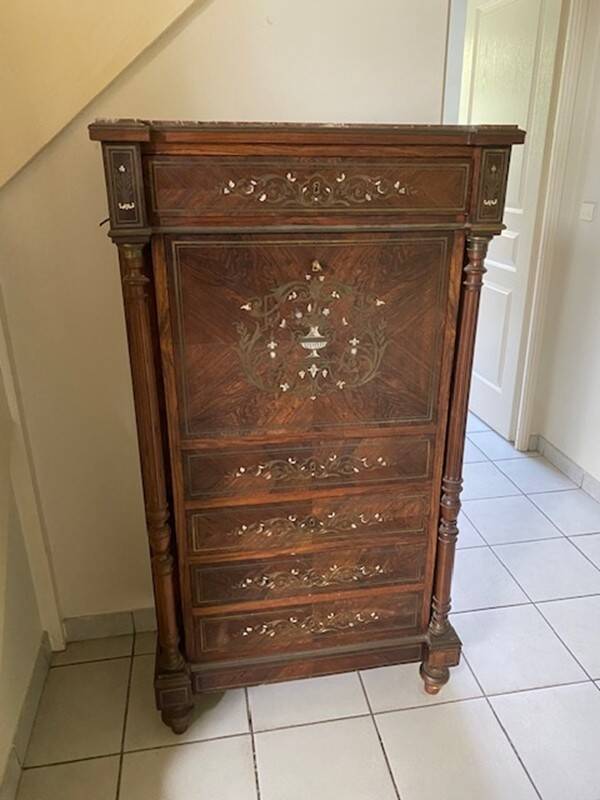 Secretaire