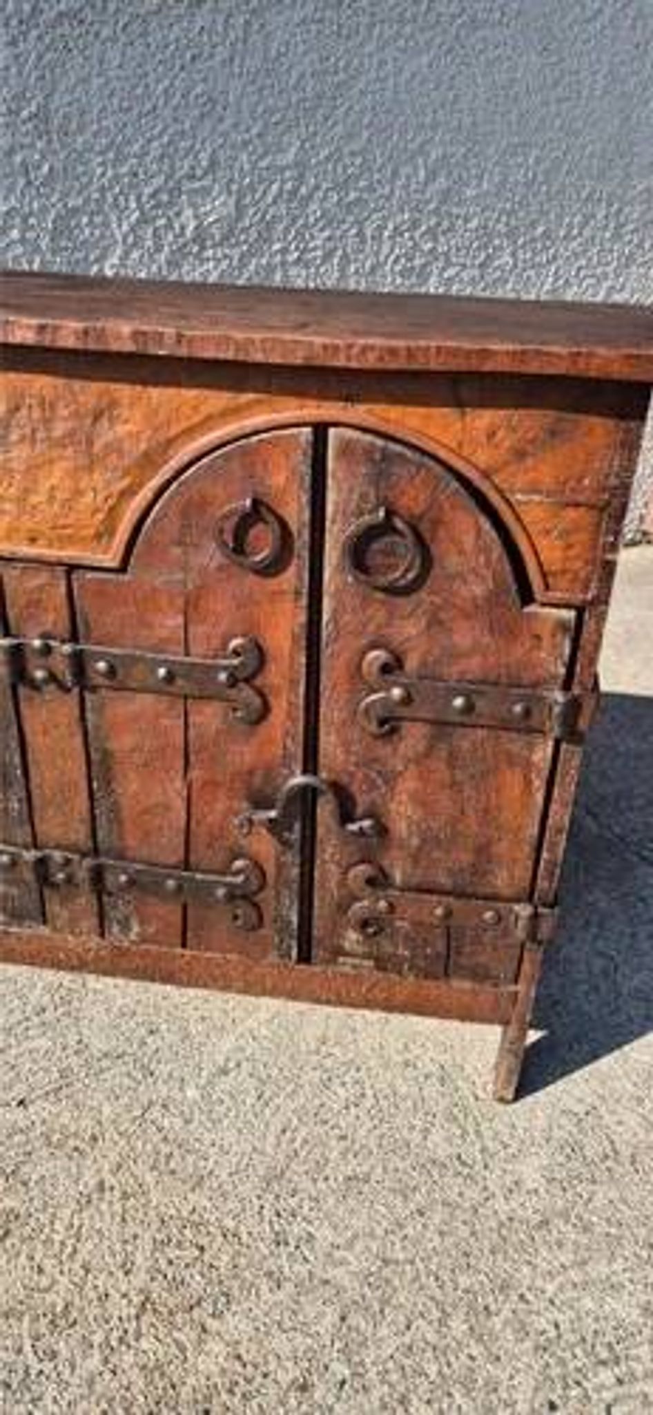 Spanish 4 door furniture