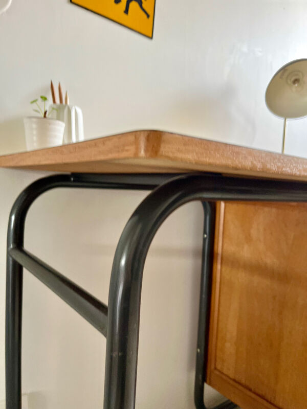Bureau d’internat vintage S22 Mobilor / J. Hitier