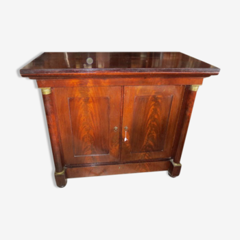 Mahogany Empire buffet