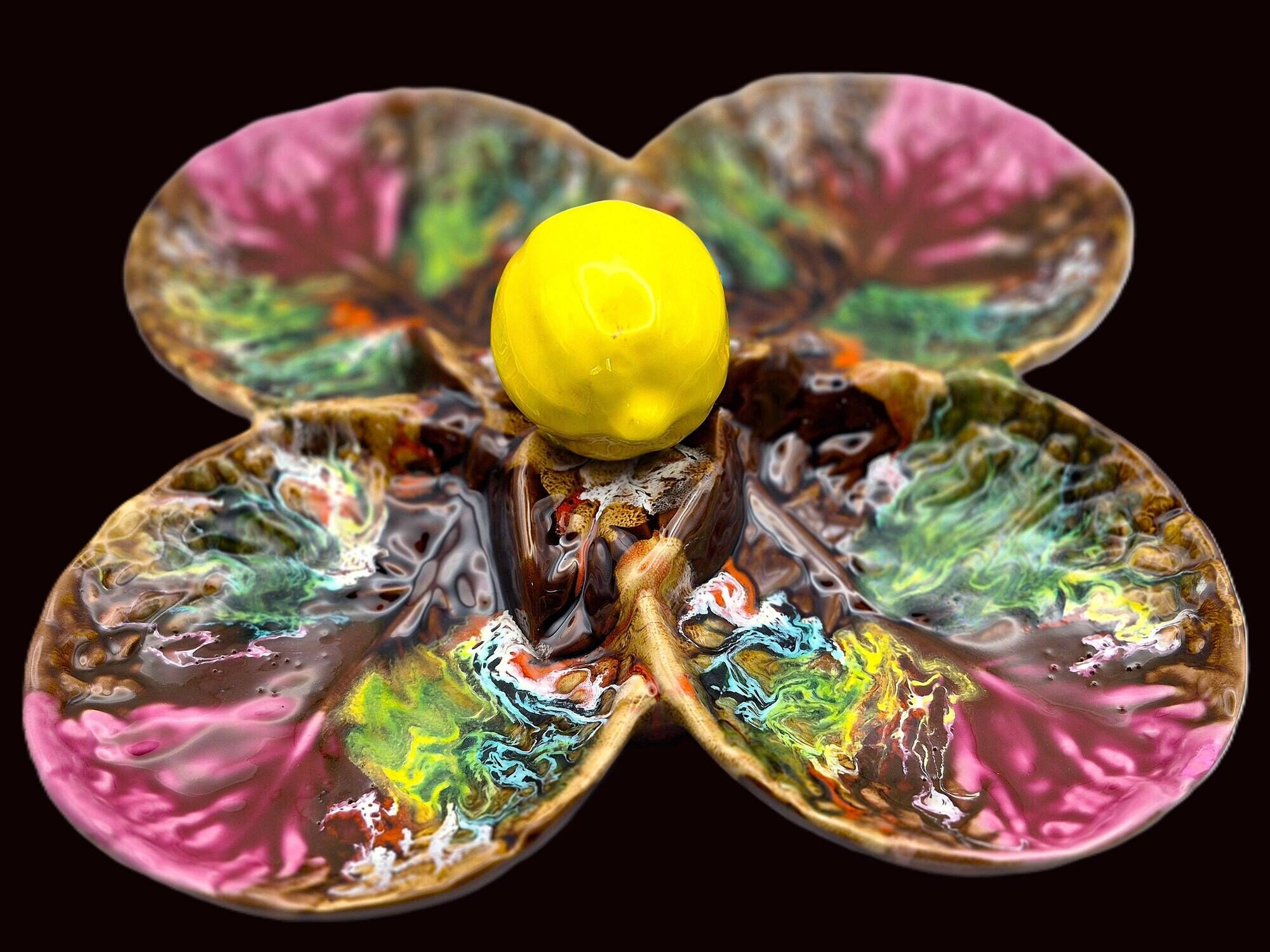Vintage Vallauris A.M. plate – quadrilobed enamelled bowl with lemon – 50s