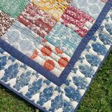 Retro colorful fleece bedspread