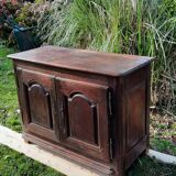 Buffet en chêne du dix huitième siècle