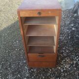 Cabinet with curtains of notary