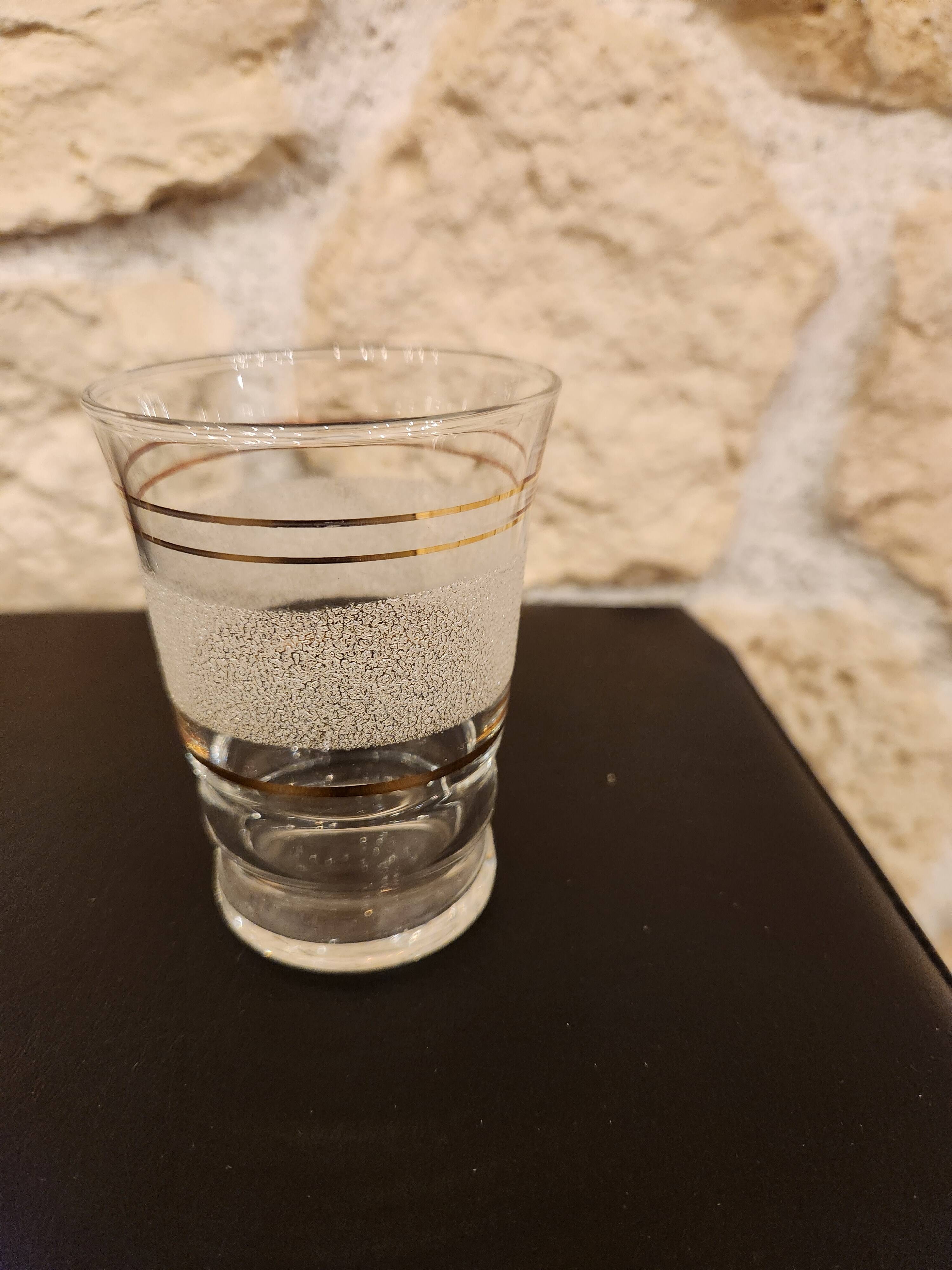 Lot de 6 verres vintage – Élégance et charme