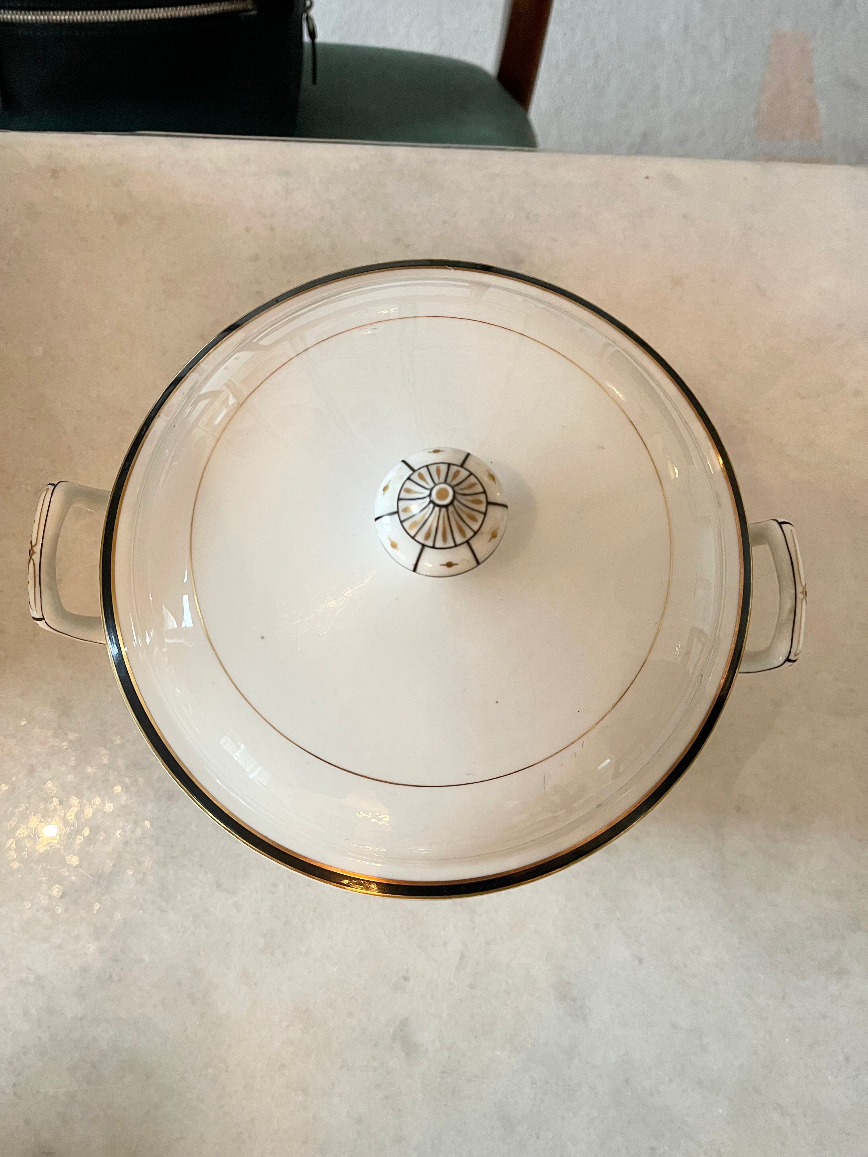 Table service in porcelain ch pillivuyt 81 pieces