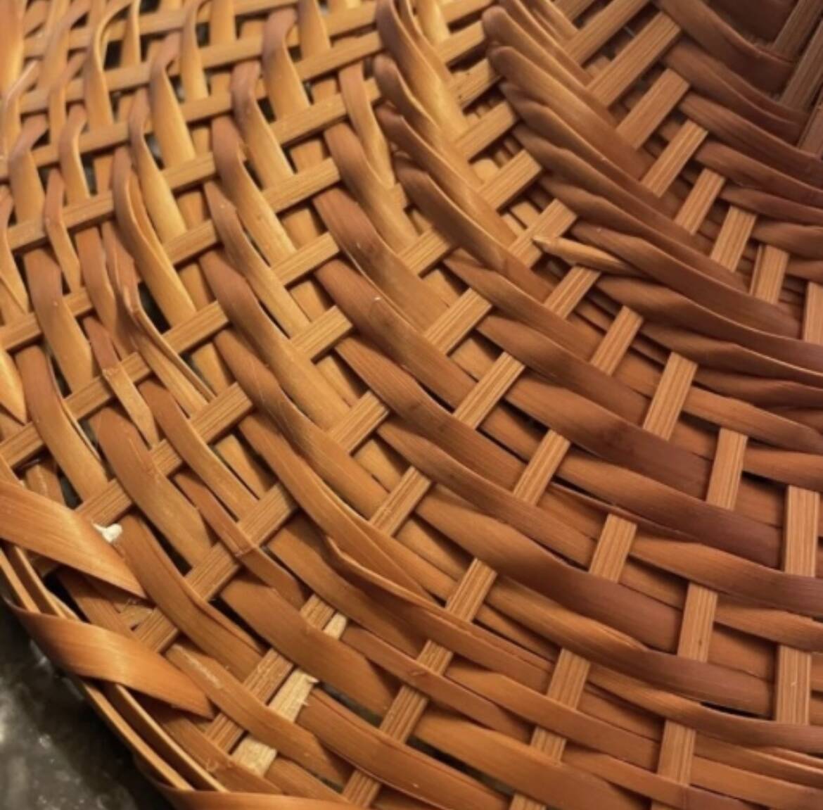 XXL mushroom lamp in woven rattan from the 70s