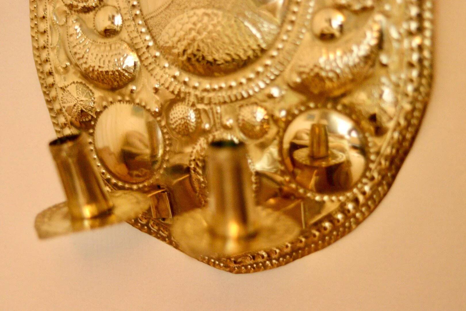 Grande applique murale suédoise en laiton du milieu du siècle