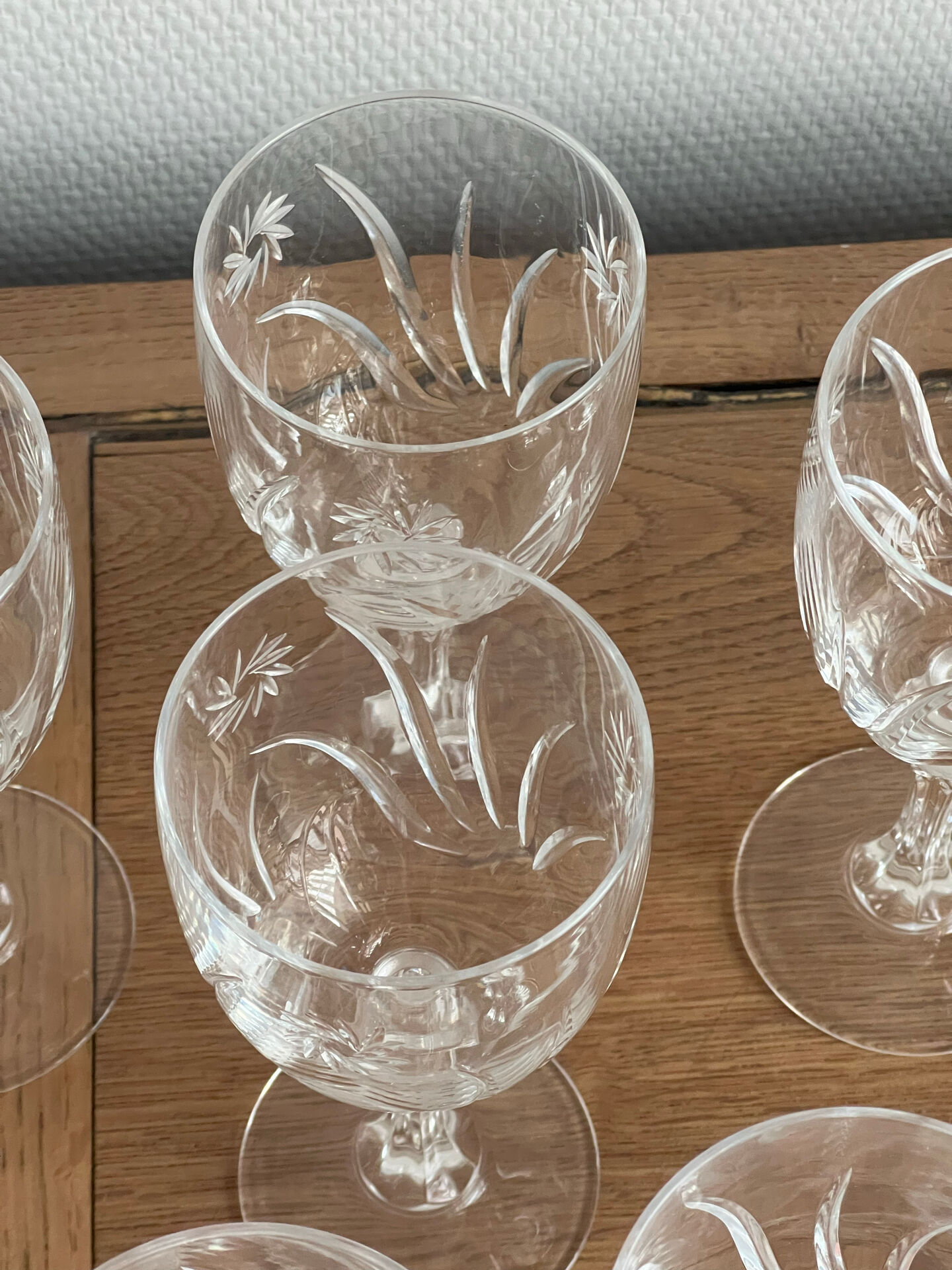 8 crystal stem glasses model Lude