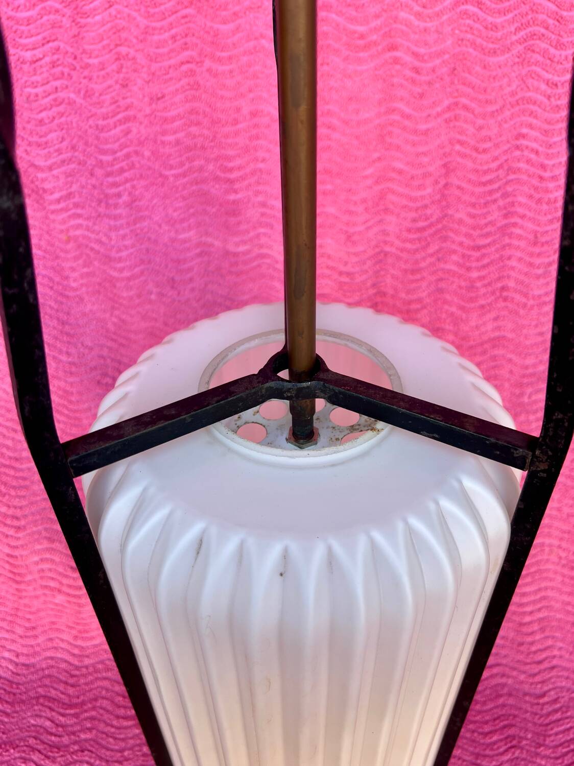 LAMP/IRON SUSPENSION FORGED OPAQUE WHITE GLASS CYLINDRICAL TUBE