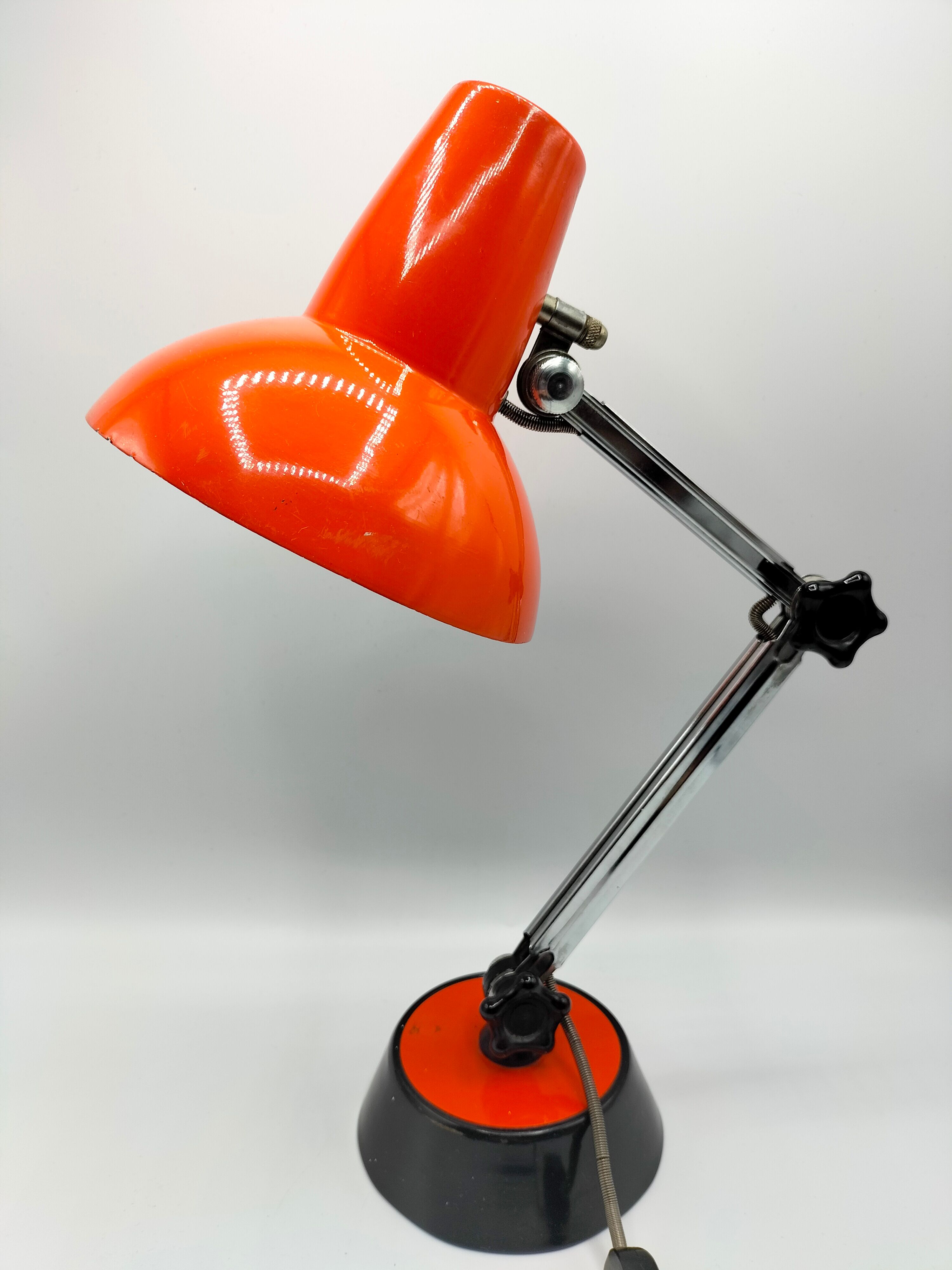 Super Chrome desk lamp