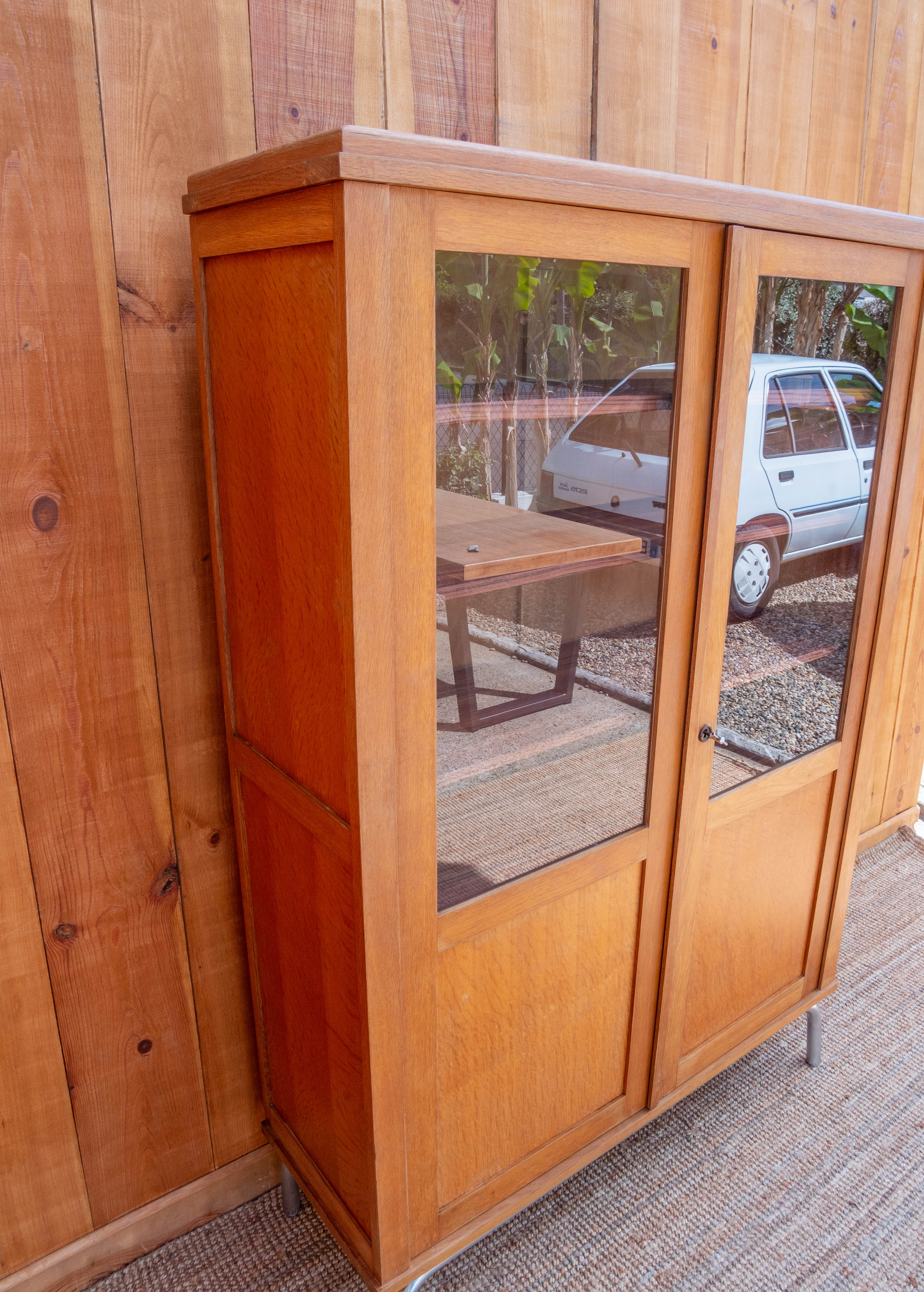 Armoire parisienne