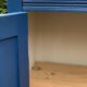 Armoire parisienne bleue panneautée 1940