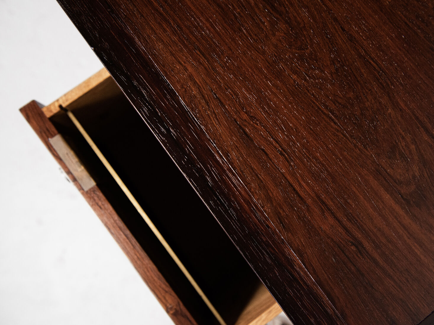 Executive desk in rosewood and leather by Søren Willadsen