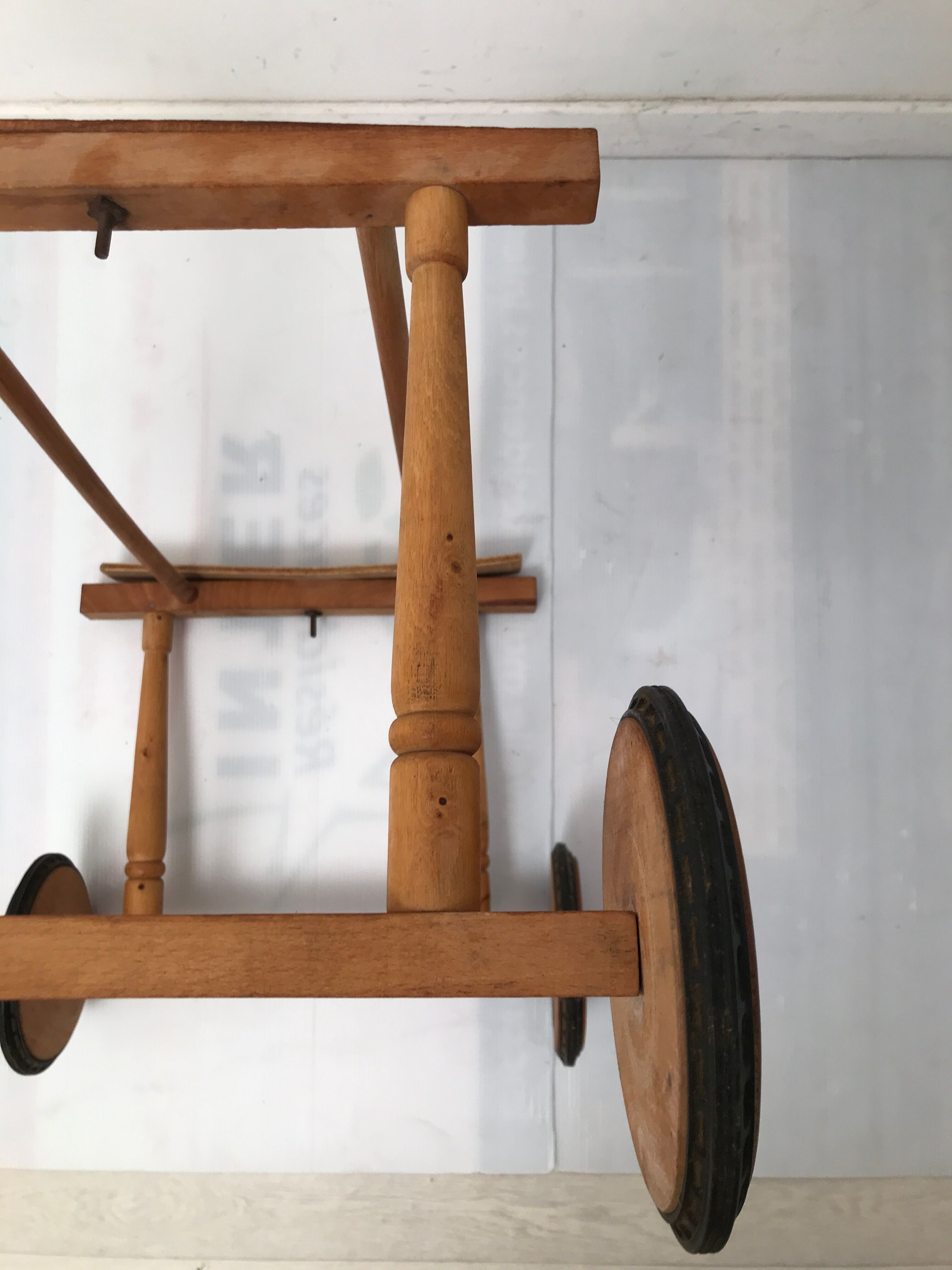 Vintage wicker cradle with 50-60s wheels