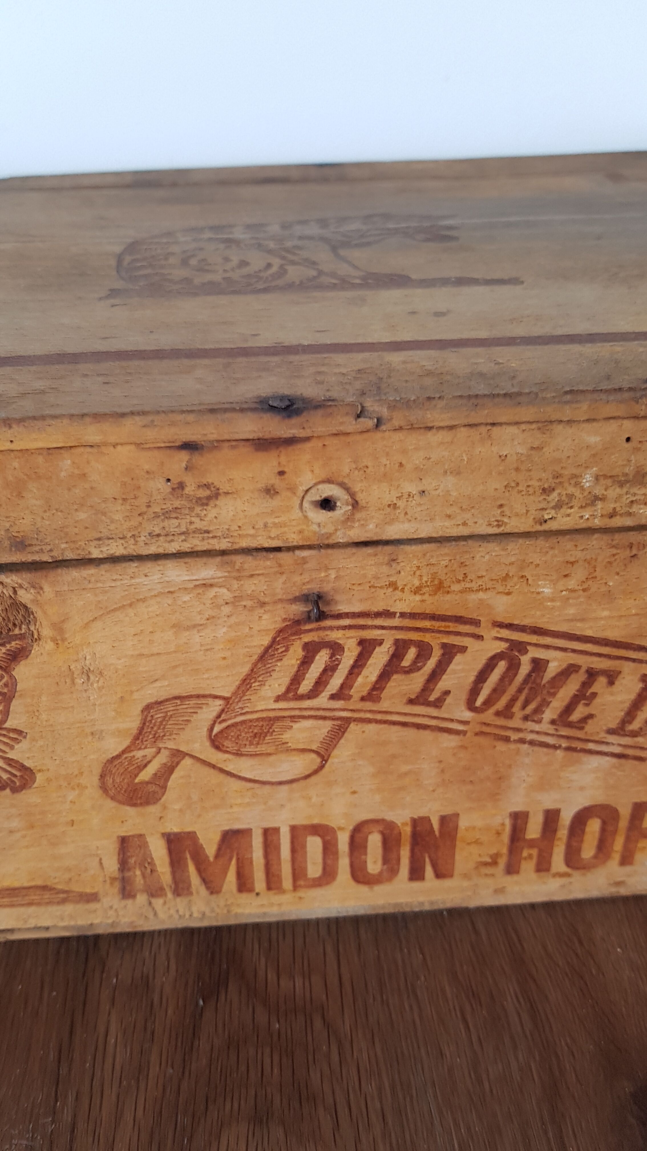 Advertising wooden box