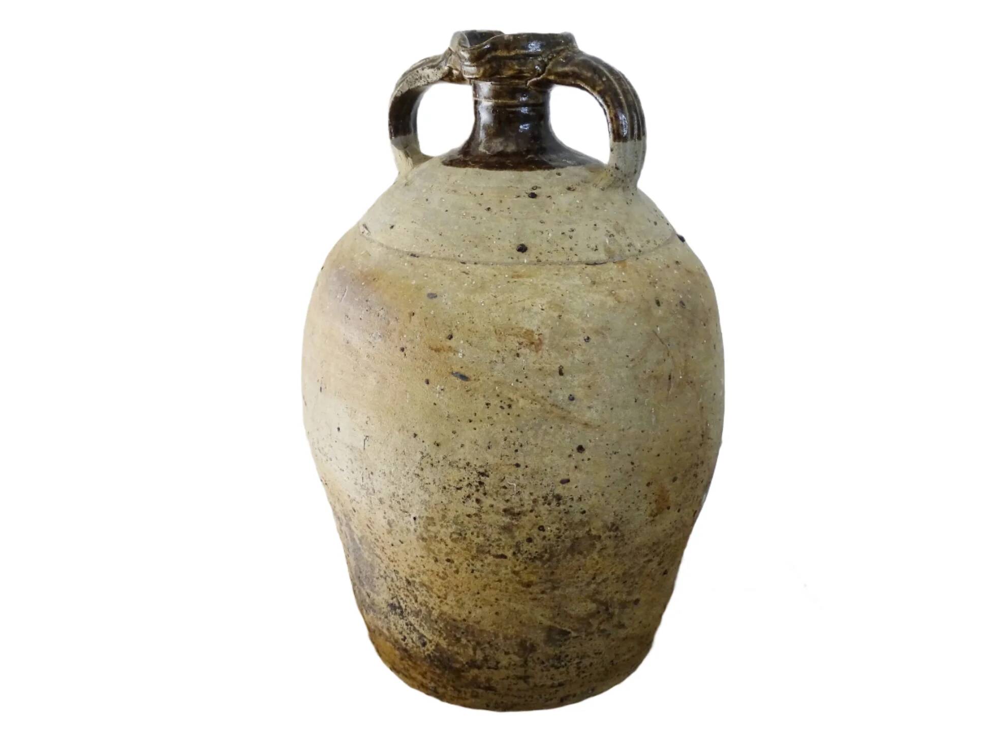 Pichet en céramique ancienne française