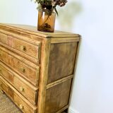 Oak chest of drawers