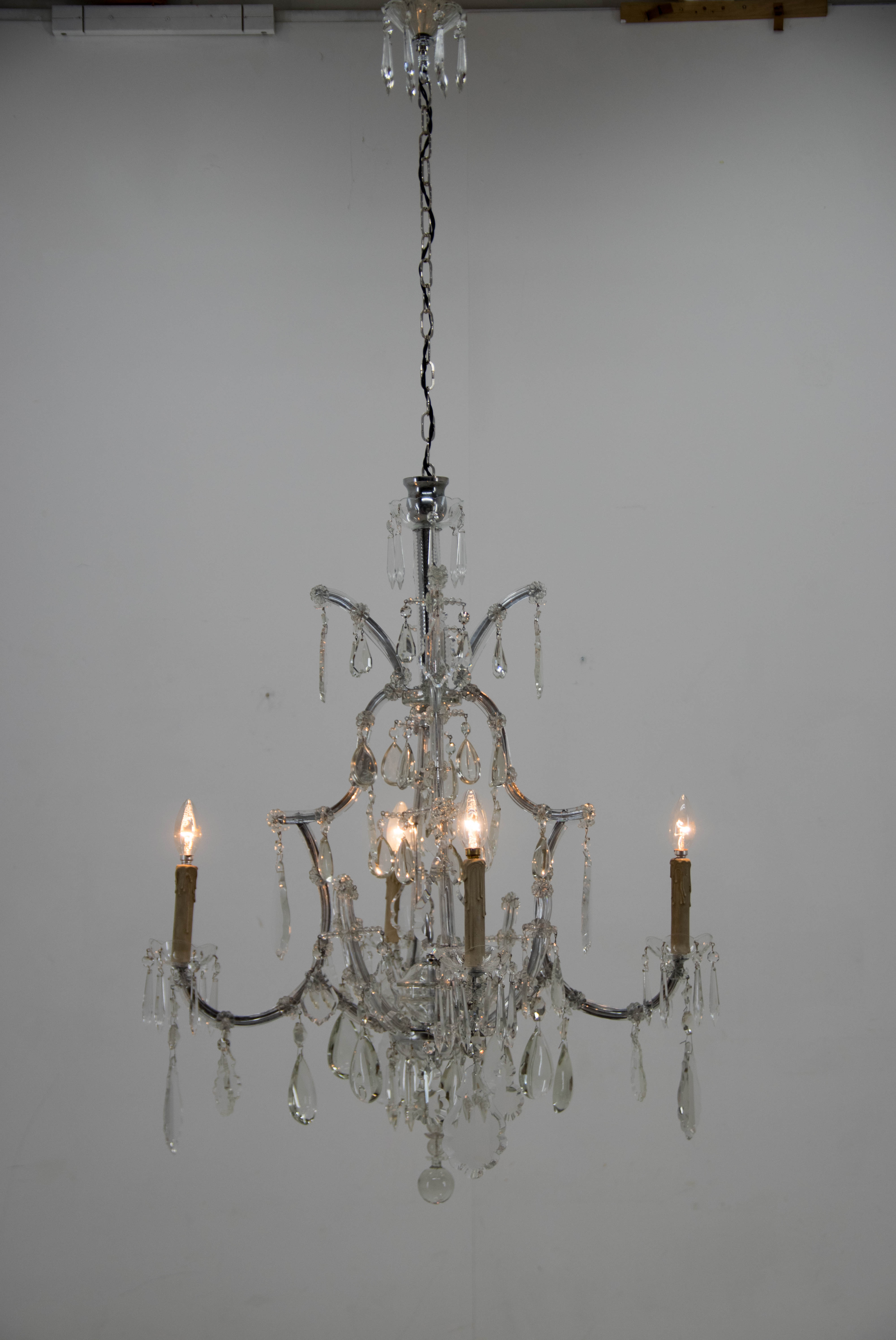 Maria Theresa Crystal Chandelier, 1900s