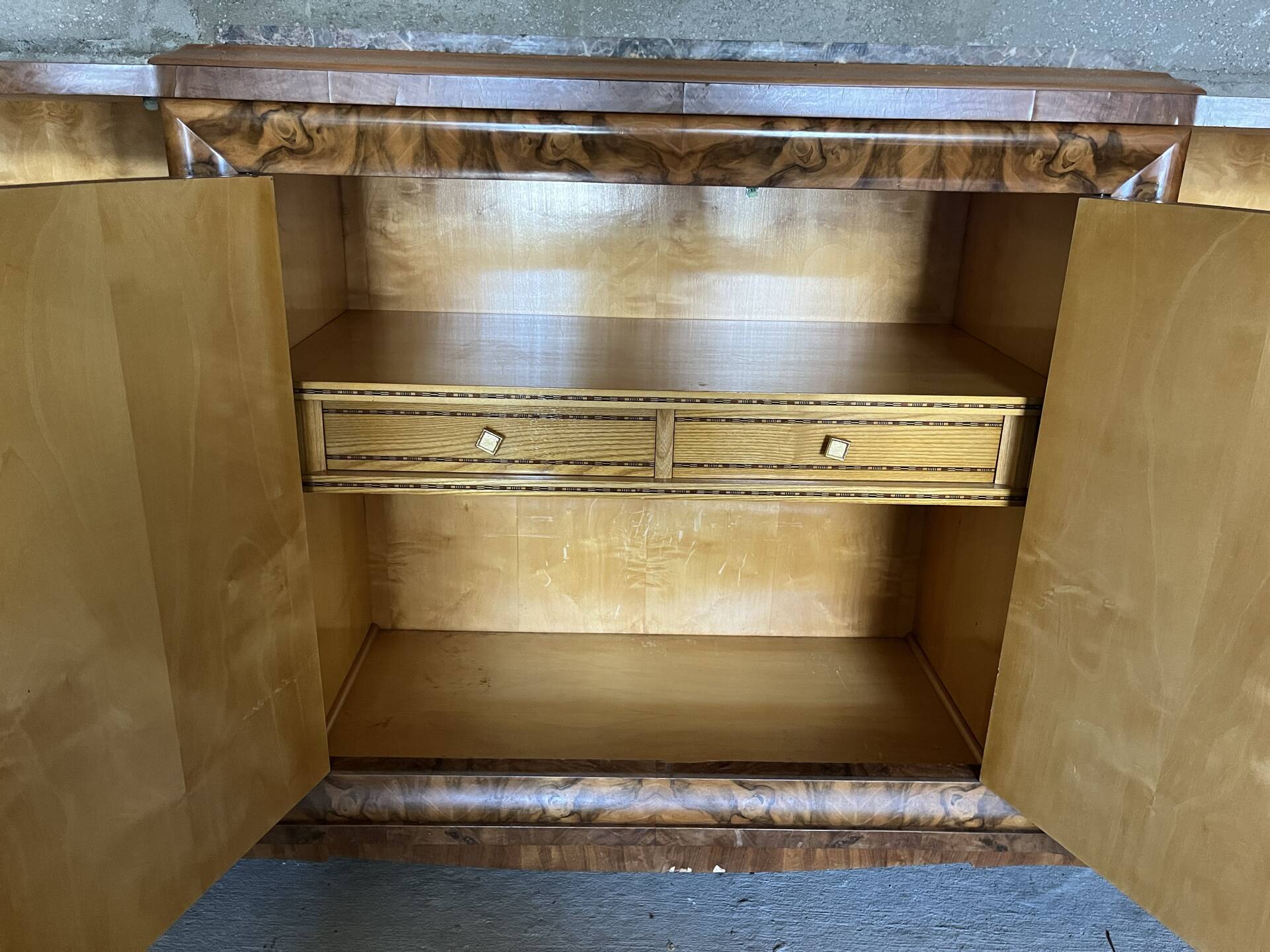 Buffet vintage