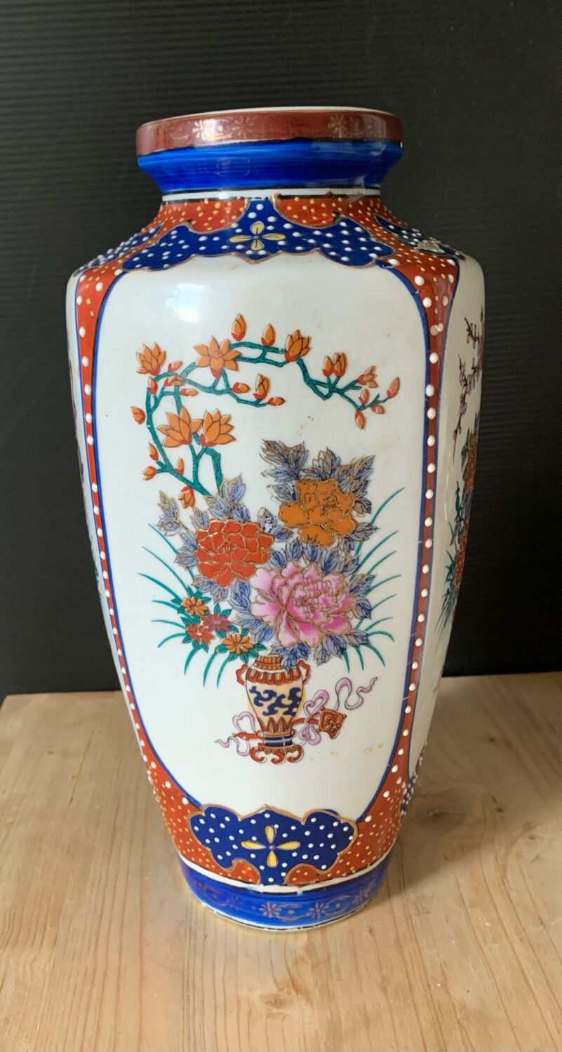 Japanese vase