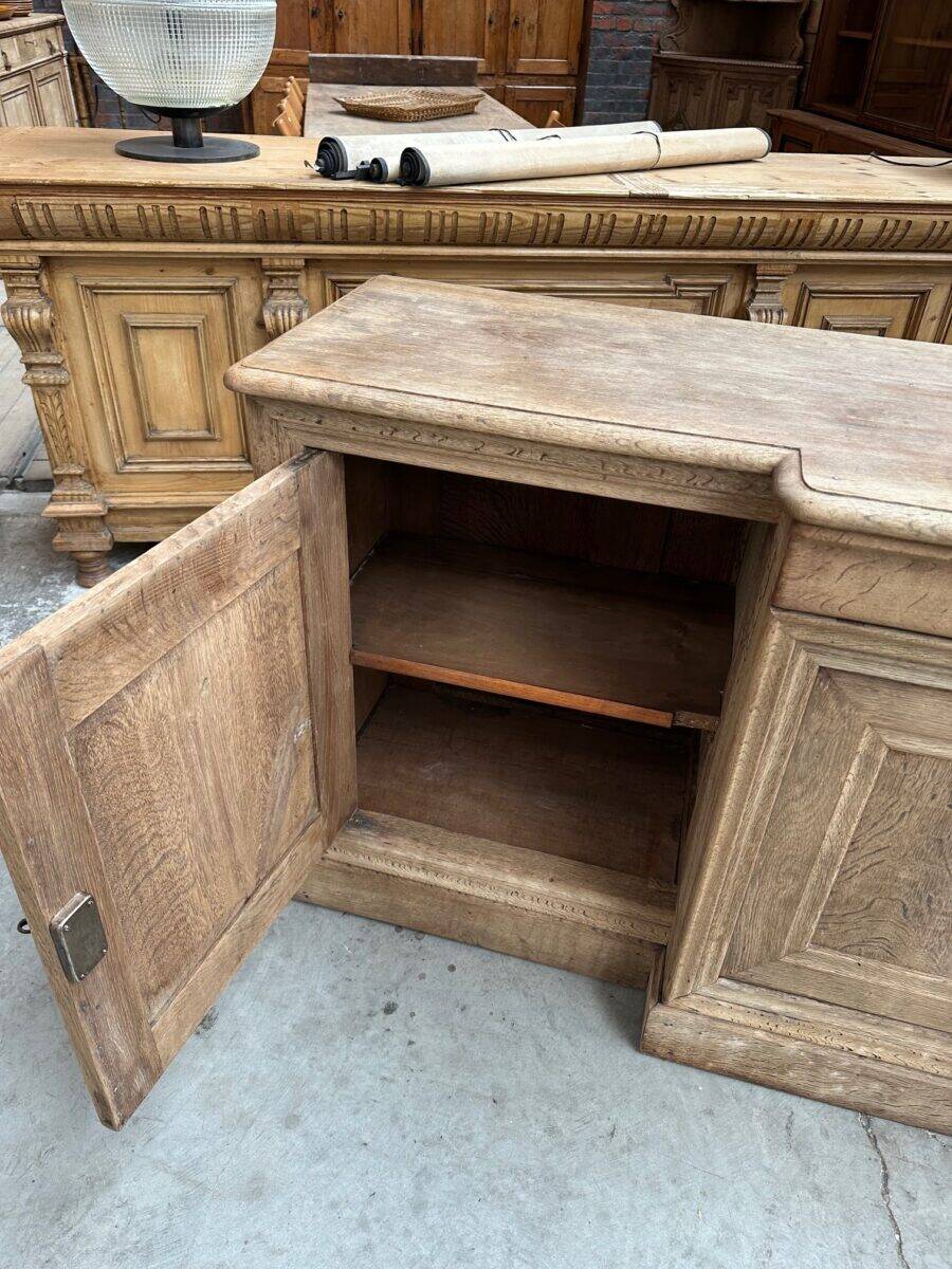 Solid oak enfilade from the 19th century.
