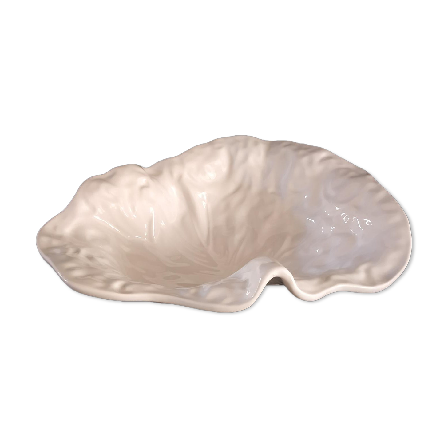 Vintage ceramic cabbage leaf cut