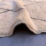 Moroccan rug Beni M'Rirt white - 26 x 304 cm