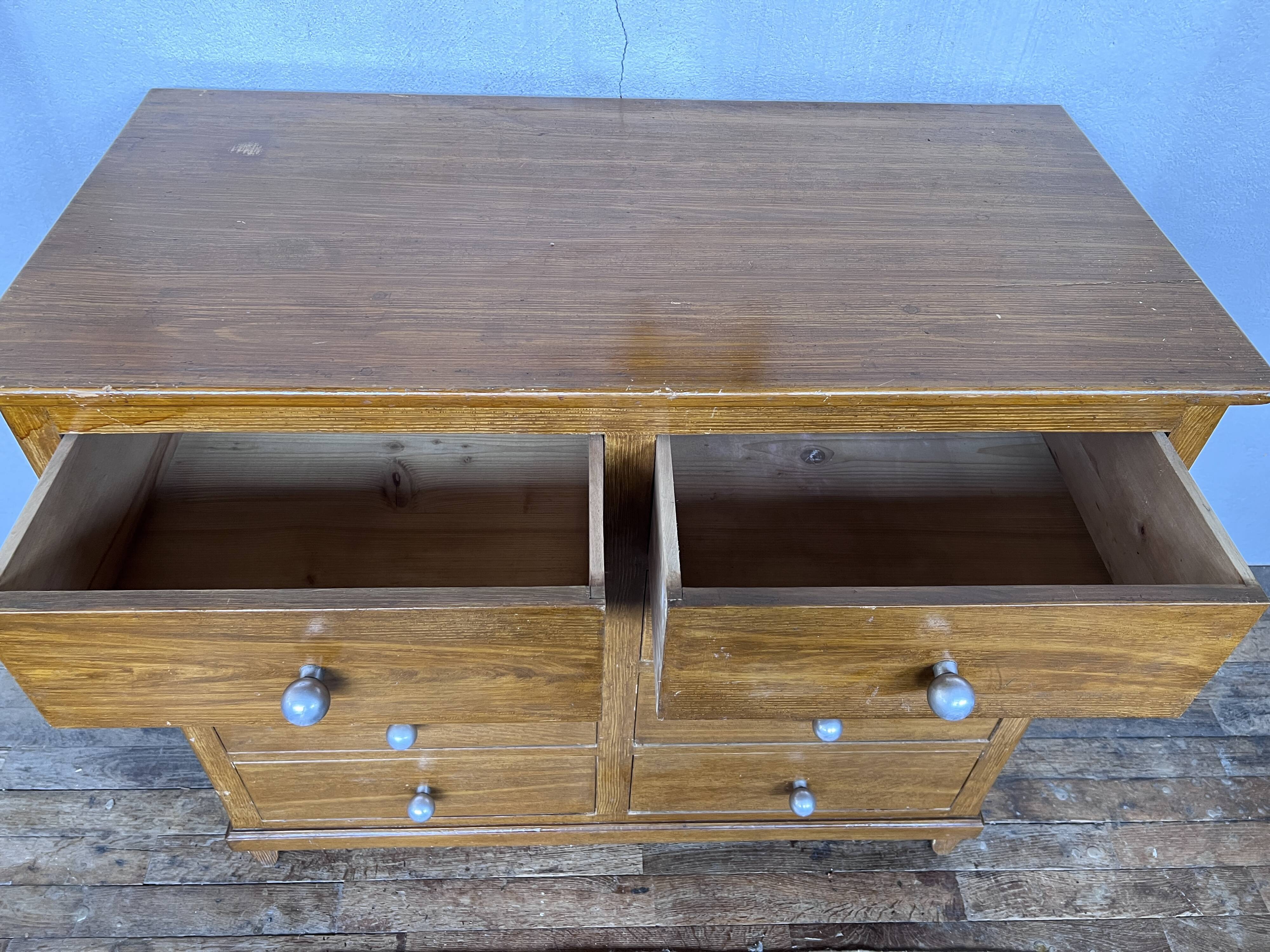 Meuble à tiroirs table à langer ancien meuble de métier