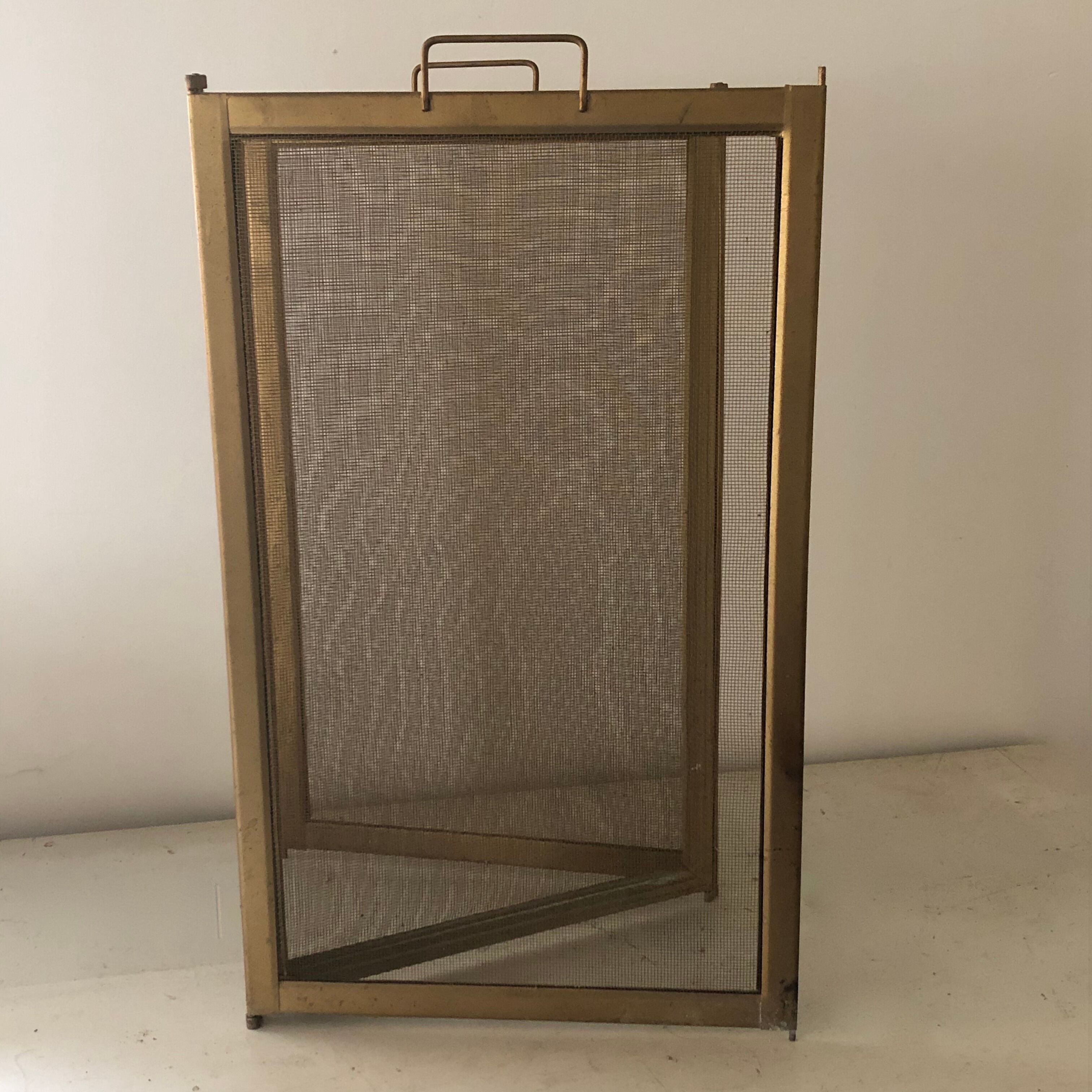 Three-way brass firewall