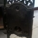 Poele en fonte émaillée pour déco