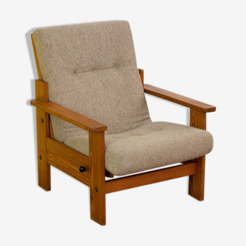 Scandinavian armchair 76 cm