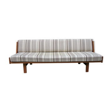 Sofa Hans Wegner for Getama, modell GE 258