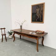 Table, drapière en noyer, XIXème s.