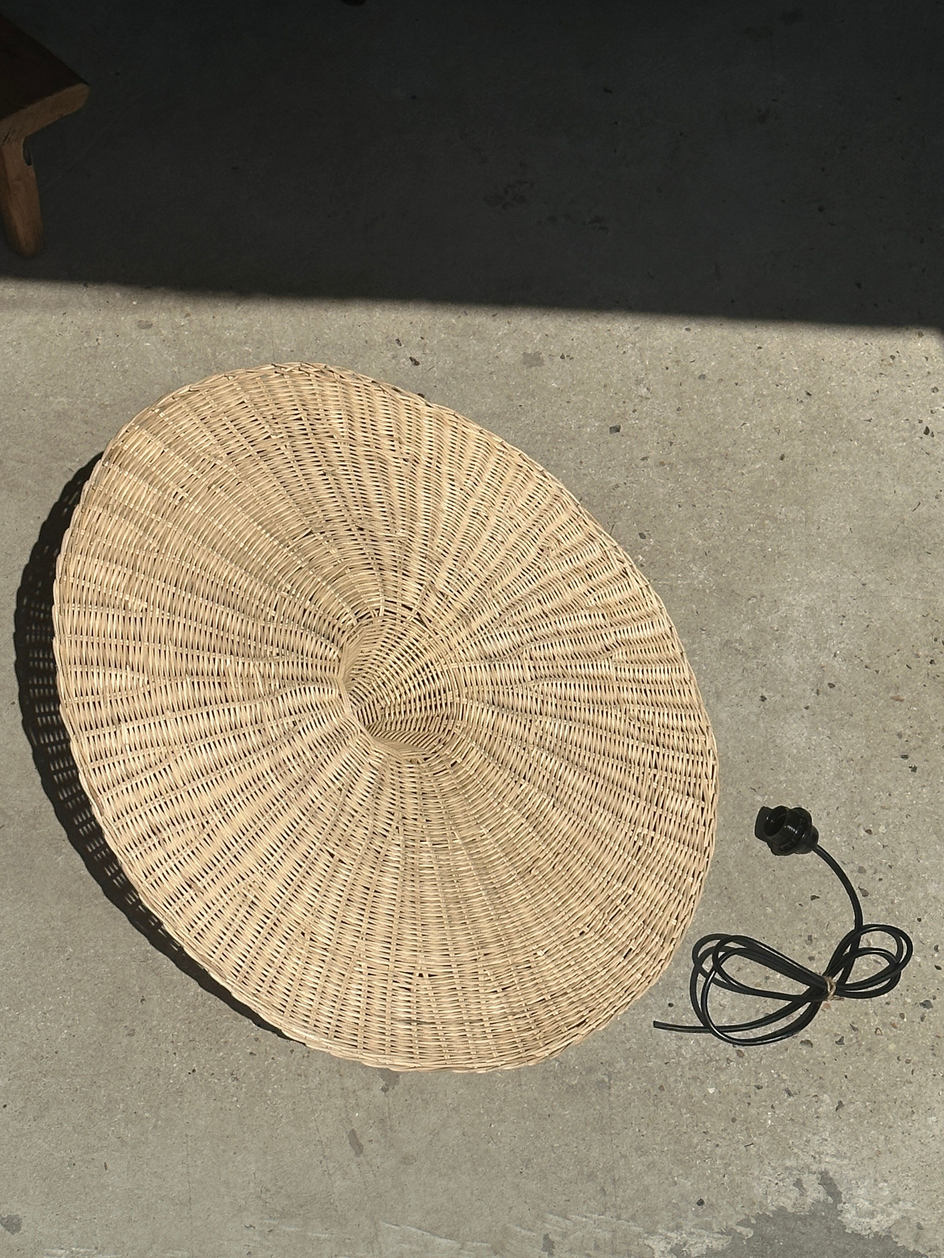 Large suspension, rattan luminaire in hat shape D:80cm