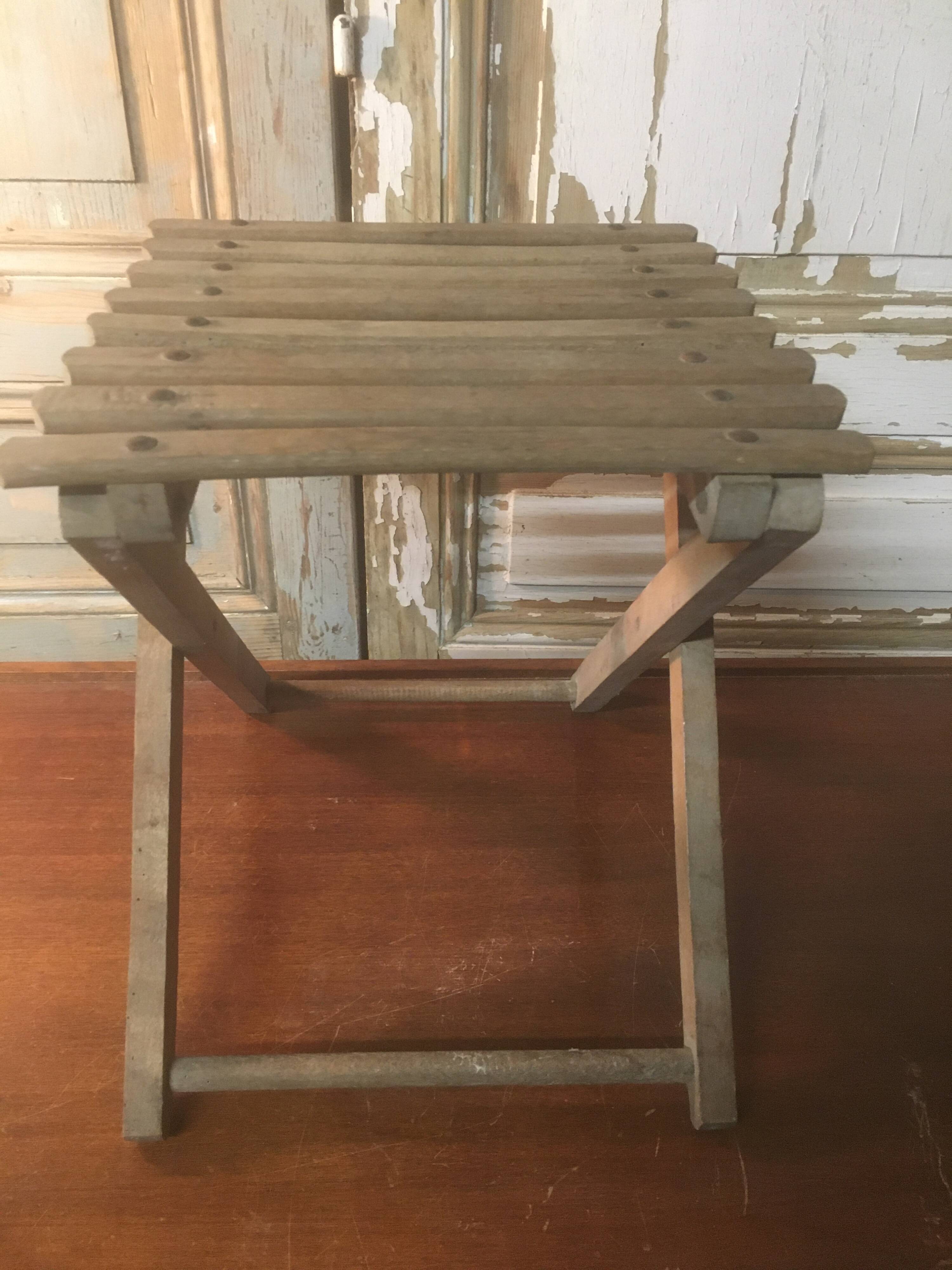Folding stool from the 30s/40s