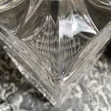 Vintage crystal decanter diamond tip