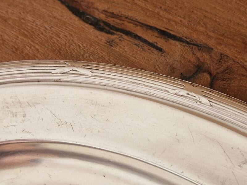 Christofle - Oval serving platter model Crossed Ribbons in silver-plated metal