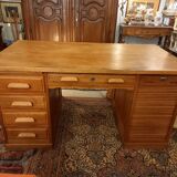 Grand Bureau Administratif
