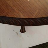 Round table with 3 extensions